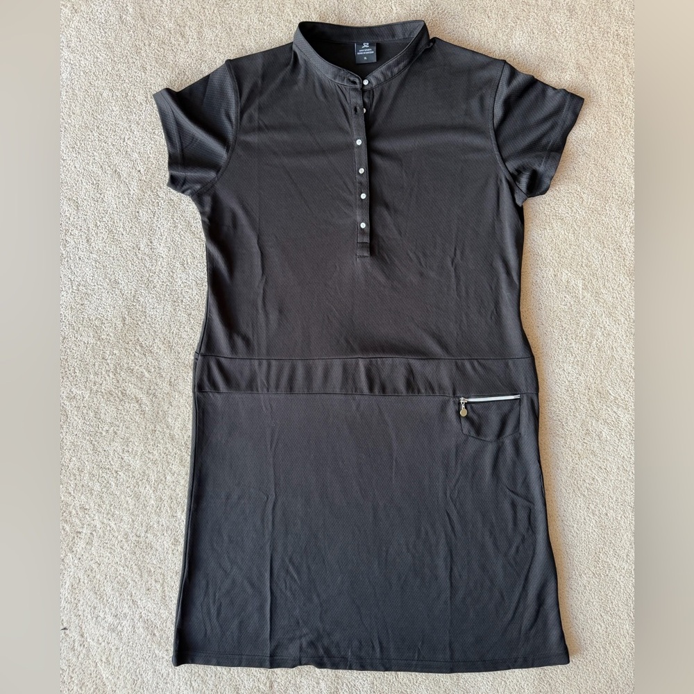Daily Sports Black Short-Sleeve Polo Dress with Zip Pocket Detail